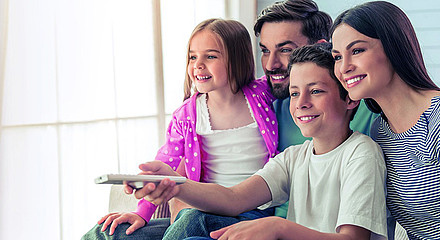 Ημέρα Ασφαλούς Διαδικτύου 2019: Ασφαλές σερφάρισμα με devolo Ημέρα Ασφαλούς Διαδικτύου 2019: Ασφαλές σερφάρισμα με devolo